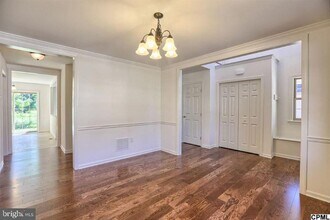 6 Sugar Maple Way in Mechanicsburg, PA - Building Photo - Building Photo