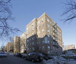The Joylane in Forest Hills, NY - Foto de edificio - Building Photo