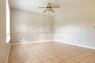 15815 Adam Rd in Biloxi, MS - Building Photo - Building Photo