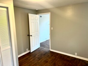 413 6th Ave in Elizabeth, PA - Building Photo - Building Photo