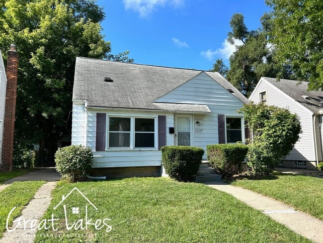 property at 14794 Agnes Ave