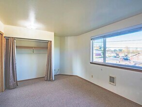 1220 Avenue A in Snohomish, WA - Foto de edificio - Building Photo