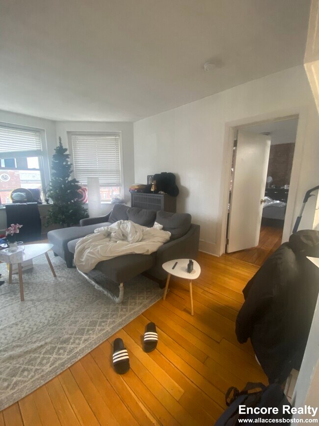9 Keswick St, Unit 51 in Boston, MA - Building Photo - Building Photo