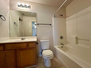 1110 82nd St in Lubbock, TX - Building Photo - Building Photo