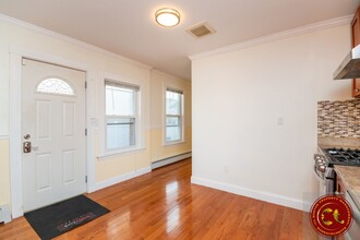 11 Clinton St in Newton, MA - Building Photo - Building Photo