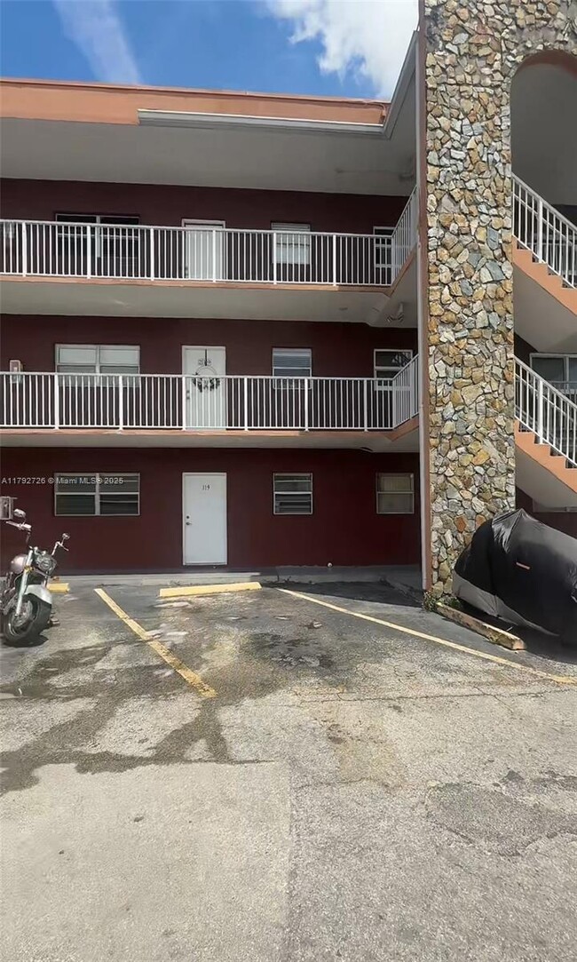 property at 6850 W 16th Dr