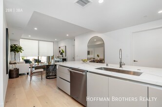 1415 Reeves St in Los Angeles, CA - Building Photo - Building Photo