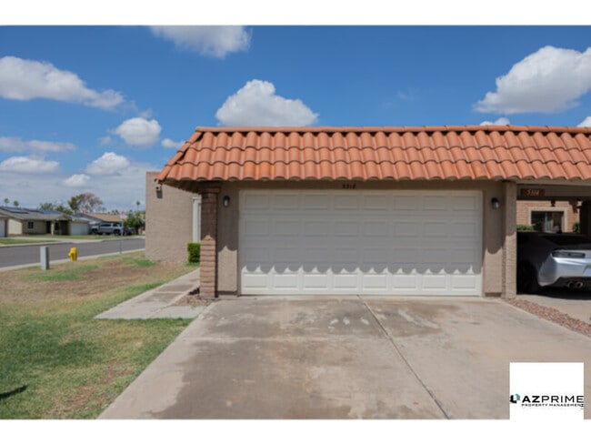 5316 S Palm Dr in Tempe, AZ - Building Photo - Building Photo