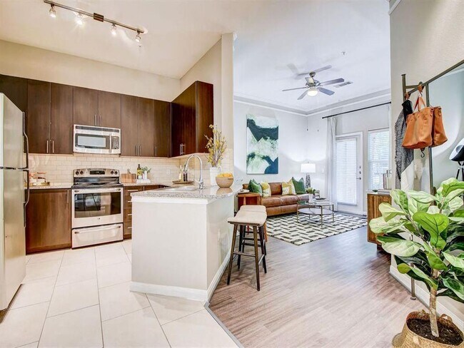 property at 225 S Heights Blvd
