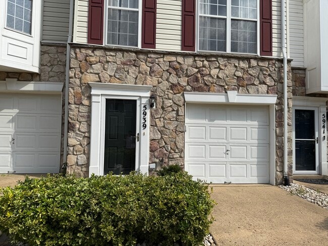 property at 5939 Kirkcaldy Ln