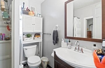 4 Carroll Pl, Unit 4b in Rochester, NY - Building Photo - Building Photo