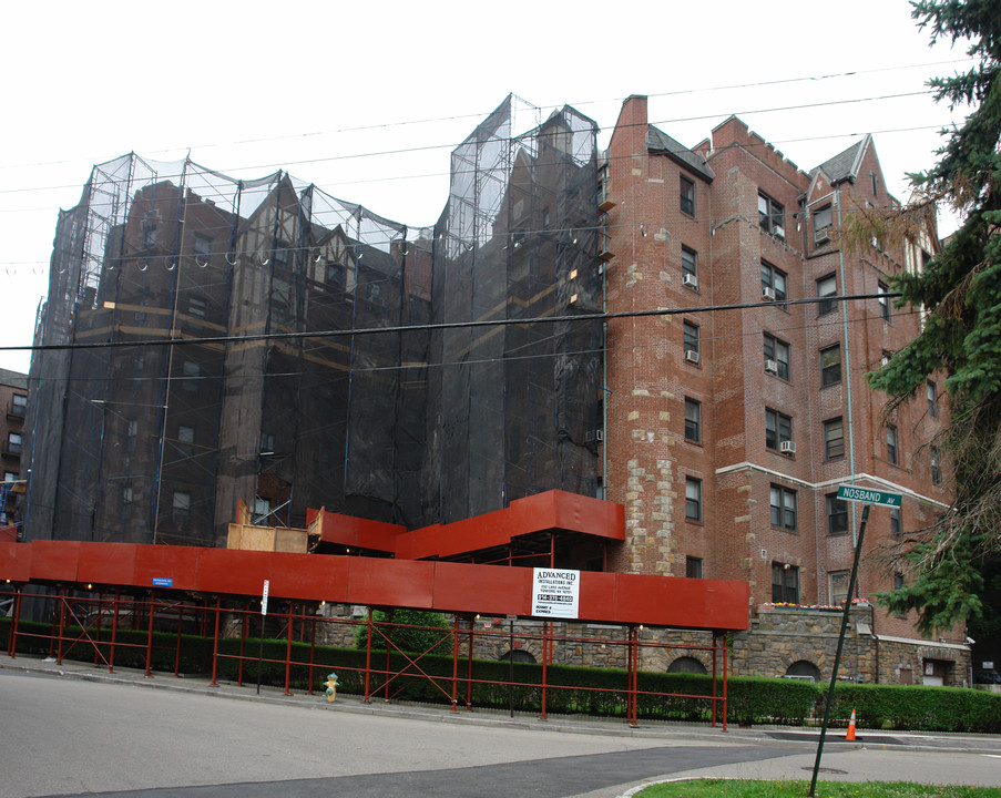 Bristol House Coop in White Plains, NY - Building Photo