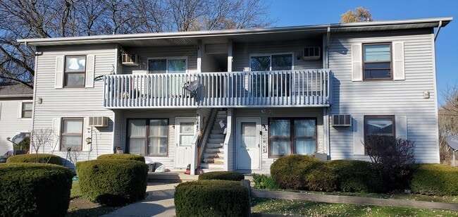 26445 W Il Route 134, Unit 12 in Ingleside, IL - Building Photo - Building Photo