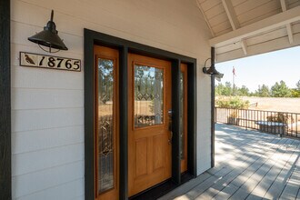 18765 Cherokee Rd in Grass Valley, CA - Building Photo - Building Photo