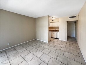 1852 Golf View Ave in Ft. Myers, FL - Building Photo - Building Photo