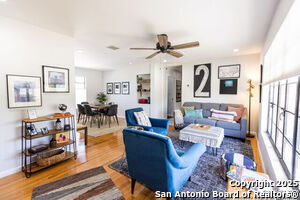 427 W Lynwood Ave in San Antonio, TX - Building Photo - Building Photo