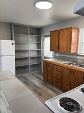 1016 N Walnut St, Unit 1018 in Clovis, NM - Building Photo - Building Photo