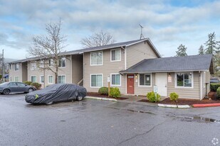 7519 146th St SW in Lakewood, WA - Building Photo