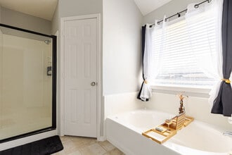4808 Tee Dr in Fort Worth, TX - Building Photo - Building Photo