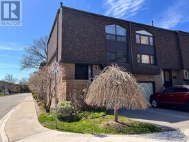 132 Maple Branch Path in Toronto, ON - Building Photo