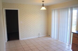 233 Mimosa Ave in Swansea, IL - Building Photo - Building Photo