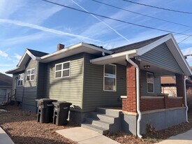 1214-1216 Brown St in Lafayette, IN - Building Photo