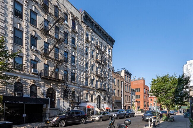 116 South 1st Street in Brooklyn, NY - Building Photo - Building Photo