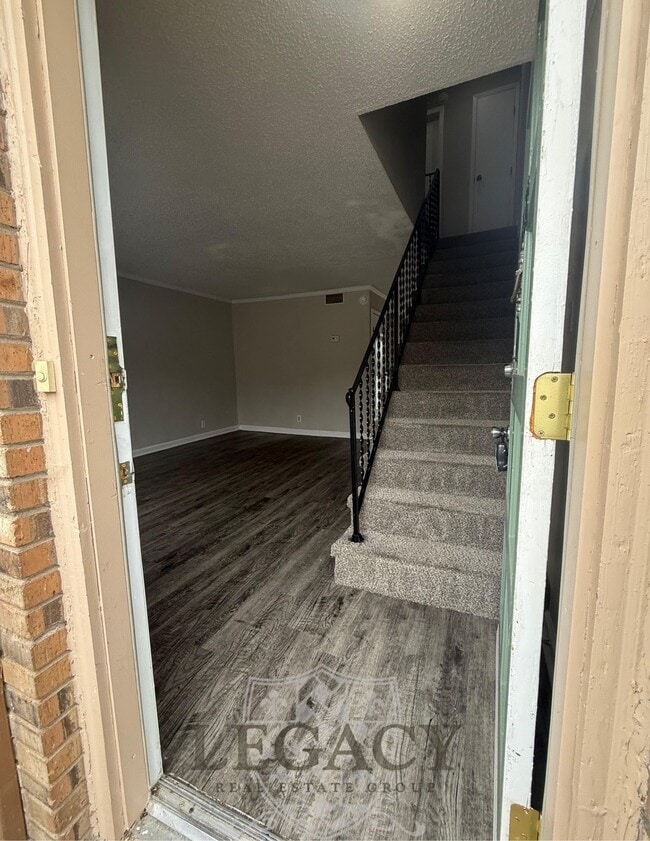 property at 1073 Harold Dr