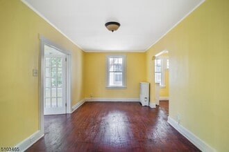 224 Ward Pl in South Orange, NJ - Building Photo - Building Photo