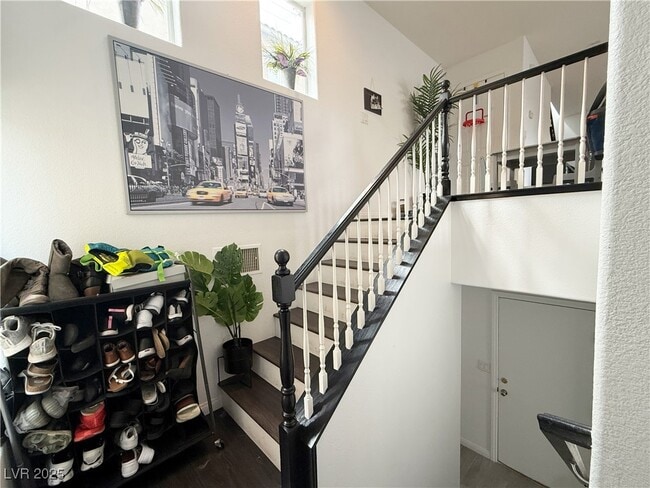 1255 Little Boy Blue Ave