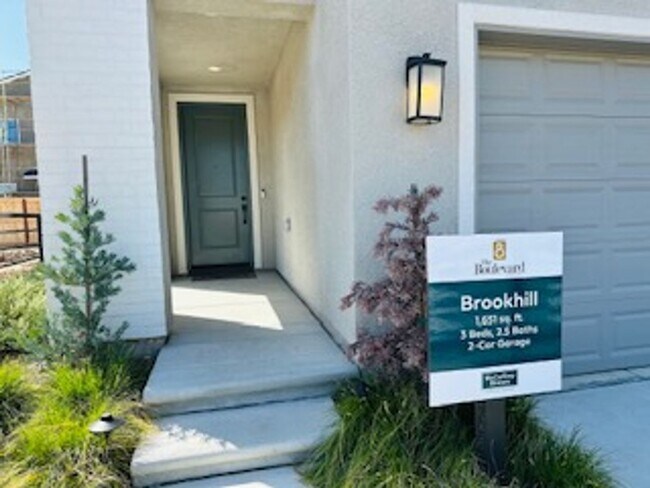 616 Ophelia Ave in Madera, CA - Building Photo - Building Photo