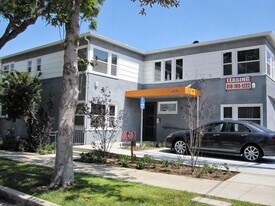 1250 Edris Dr, Unit #3 in Los Angeles, CA - Building Photo