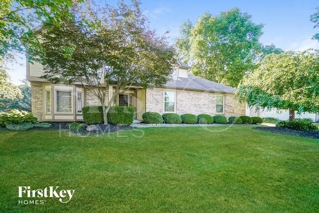 property at 13008 Oakmere Dr