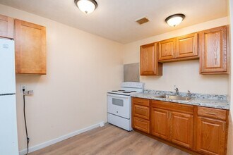 590 American Legion Hwy in Boston, MA - Building Photo - Building Photo