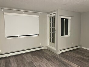 Kitsilano Shores in Vancouver, BC - Building Photo - Building Photo