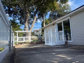 18 Pine St in Norwich, CT - Building Photo - Building Photo