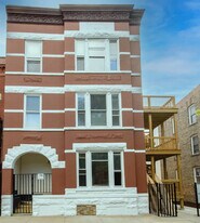 2163 N Bell Ave in Chicago, IL - Building Photo