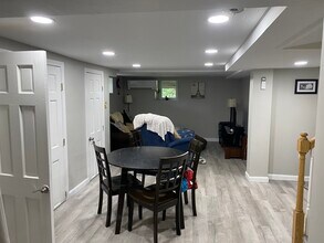 12 Creswell Rd, Unit Basement in Worcester, MA - Building Photo - Building Photo