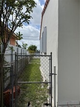 7231 NW 2nd Terrace in Miami, FL - Building Photo - Building Photo