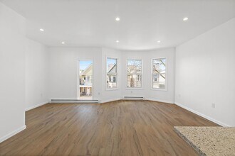 20 Delaware Ave in Jersey City, NJ - Building Photo - Building Photo