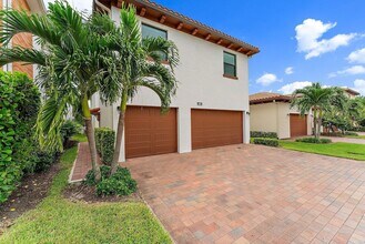 4084 Faraday Wy in Palm Beach Gardens, FL - Building Photo - Building Photo
