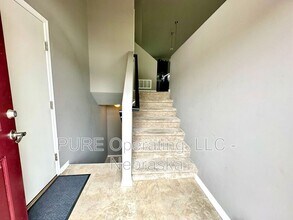 7605 N 92nd Ave in Omaha, NE - Building Photo - Building Photo