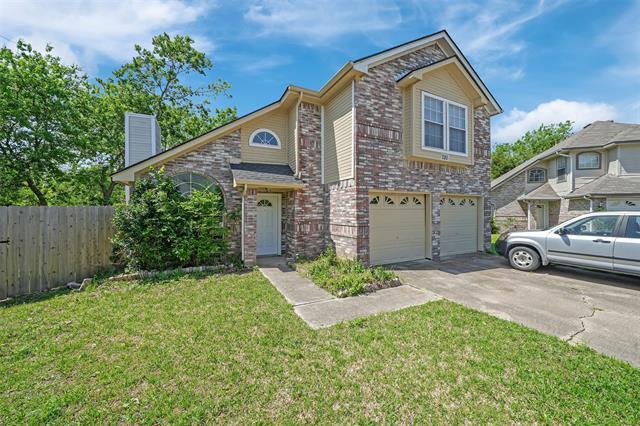 210 Alexander Ct in Irving, TX - Building Photo - Building Photo