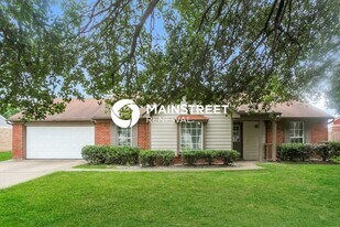 7084 Windsor Dr in Horn Lake, MS - Building Photo
