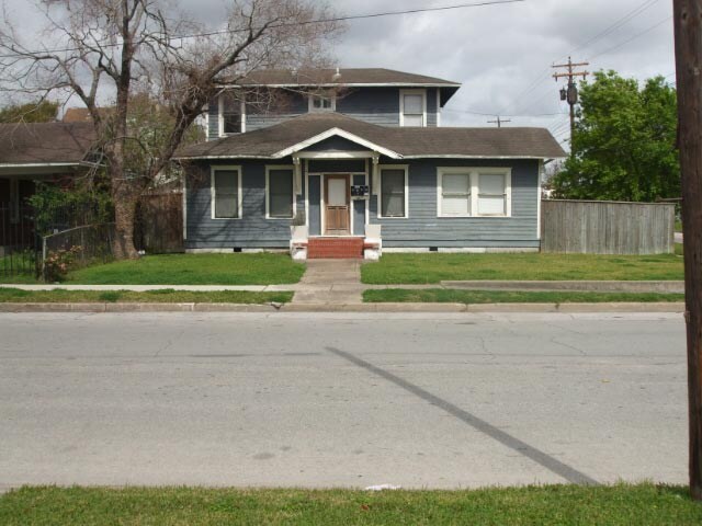 1417 Cleburne St in Houston, TX - Building Photo