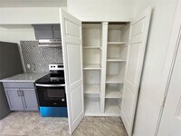 11603 Leader St photo'