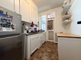 73 Martin St, Unit 46 in Cambridge, MA - Building Photo