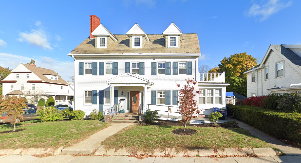 35 Henshaw St, Unit 1 in Boston, MA - Building Photo