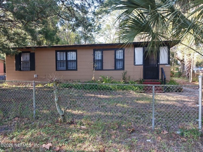 property at 5226 Bunche Dr