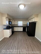 125 Hillcrest Dr in Nicholasville, KY - Building Photo - Building Photo